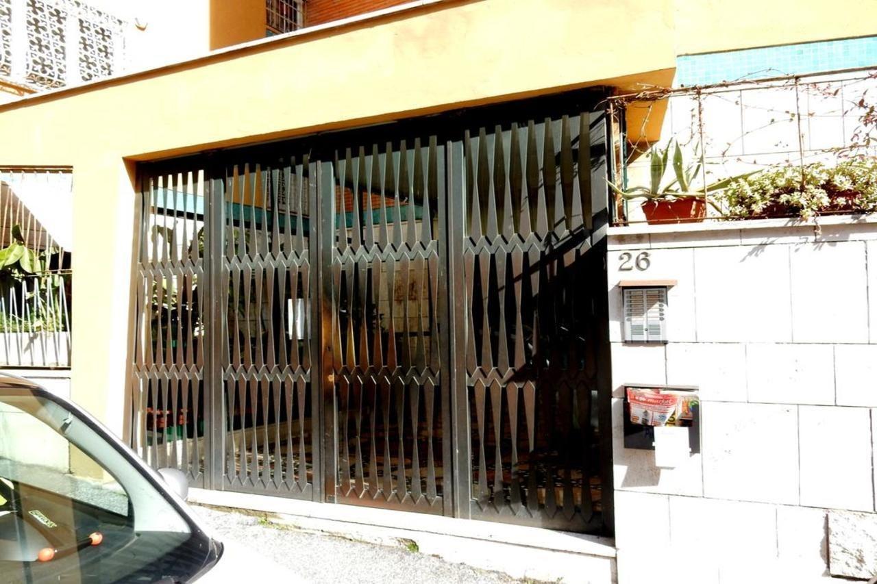 Romulus Rex Roma Exterior foto